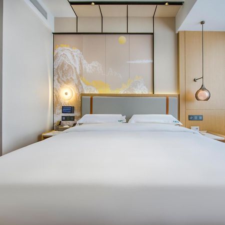 Yiwu Baide Theme Hotel מראה חיצוני תמונה